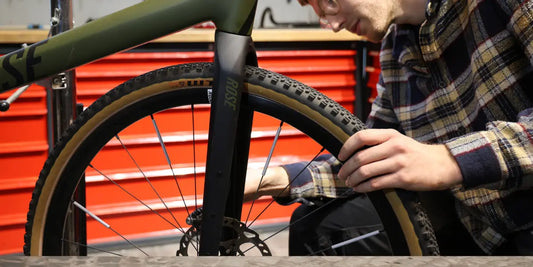 Schlauch oder Tubeless? Finde die beste Lösung für dein Bike!
